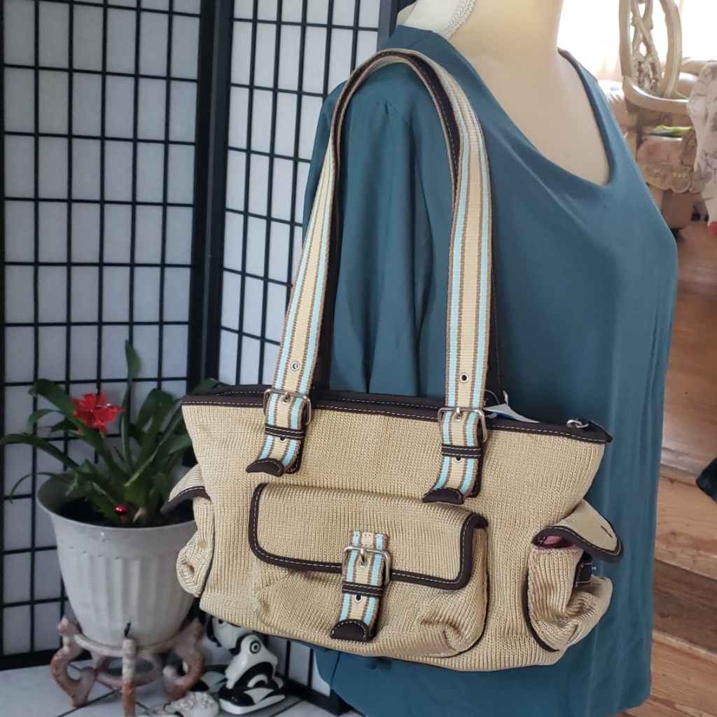 The Sak Shoulder Bag